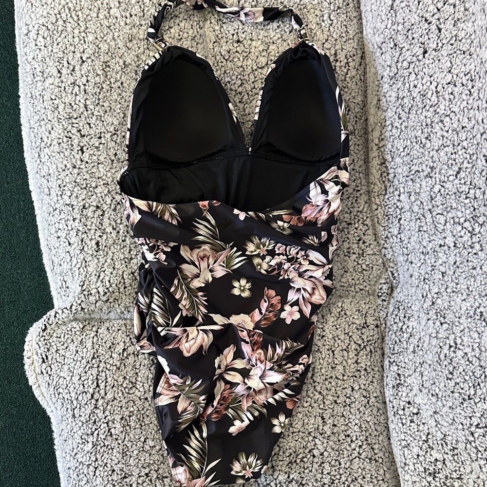 Floral Halter One-Piece Swimsuit - Black with Pink & Cream Blooms size XL - Picture 4 of 4